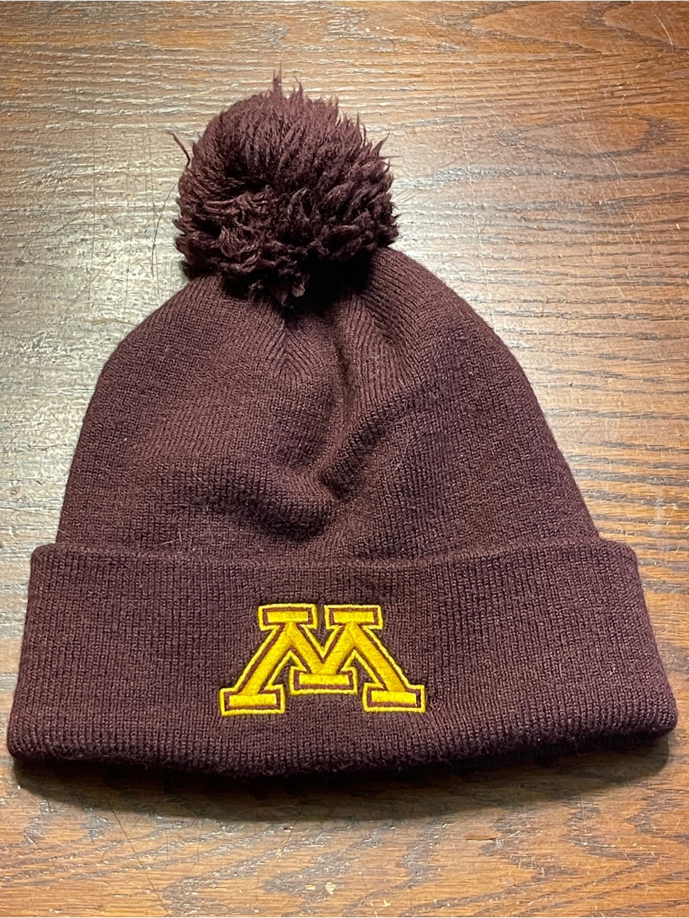 Minnesota Gophers winter hat